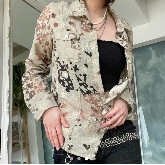 Floral Button up Blouse Shirt Floral Transparent - Picture 3 of 8